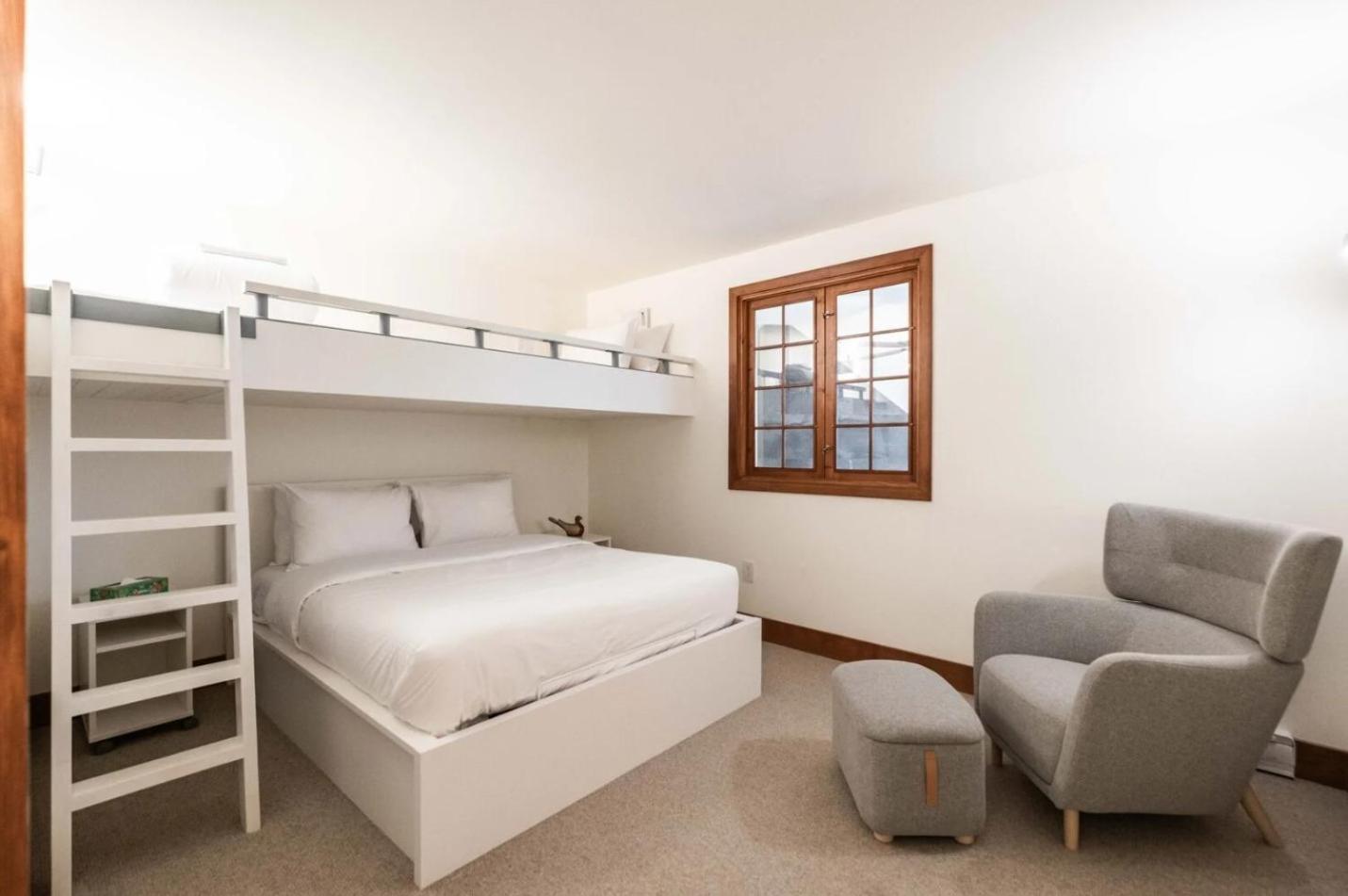 Snowberry By Outpost Whistler Villa Екстериор снимка