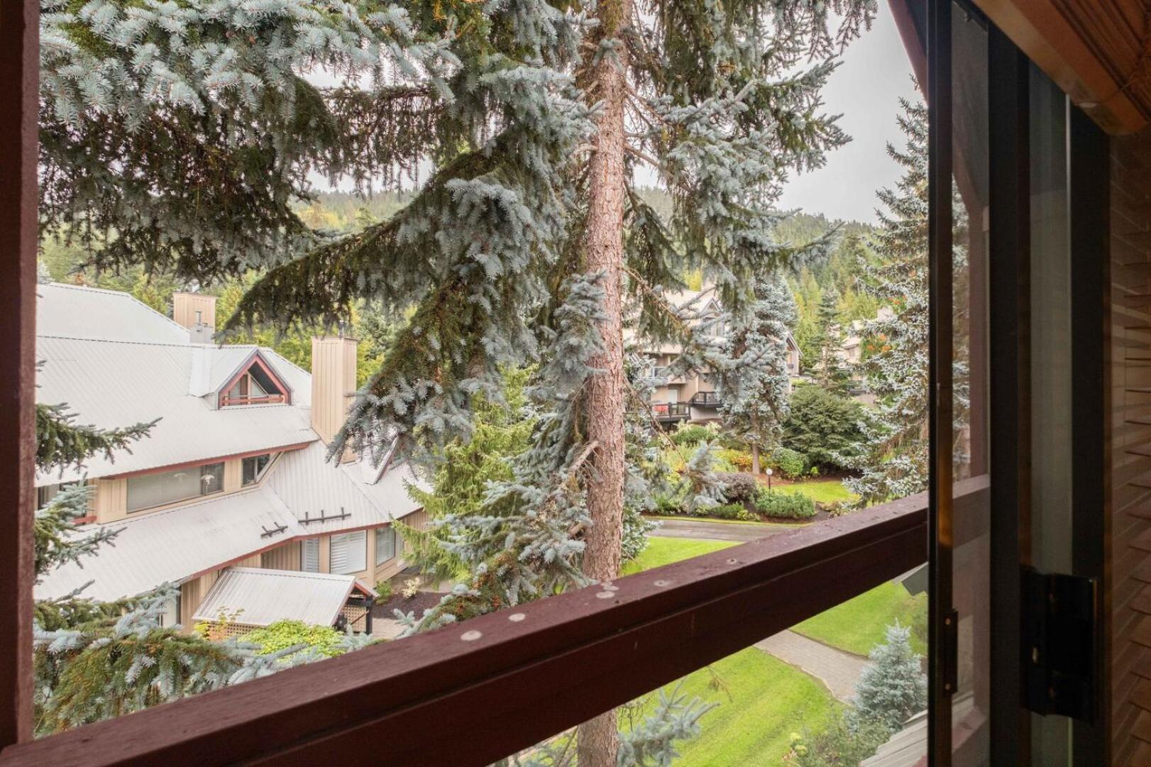 Snowberry By Outpost Whistler Villa Екстериор снимка