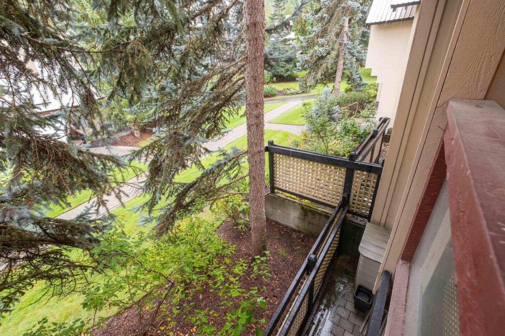 Snowberry By Outpost Whistler Villa Екстериор снимка